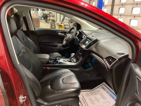 2016 Ford Edge Titanium