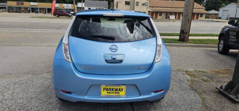 2015 Nissan LEAF S