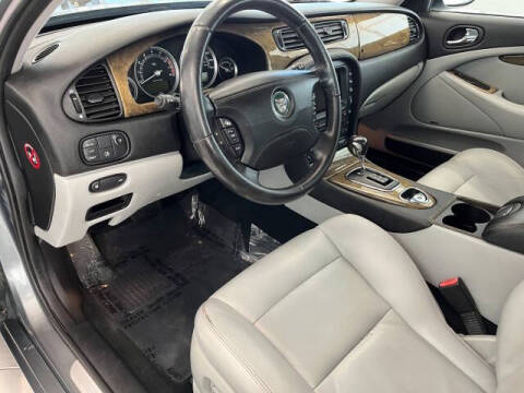 2005 Jaguar S-Type R