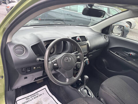 2009 Scion xD