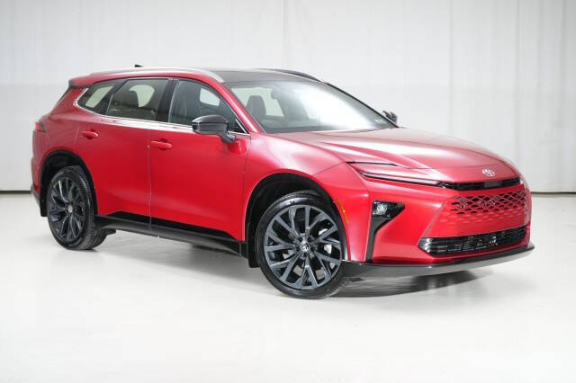 2025 Toyota Crown Signia Limited