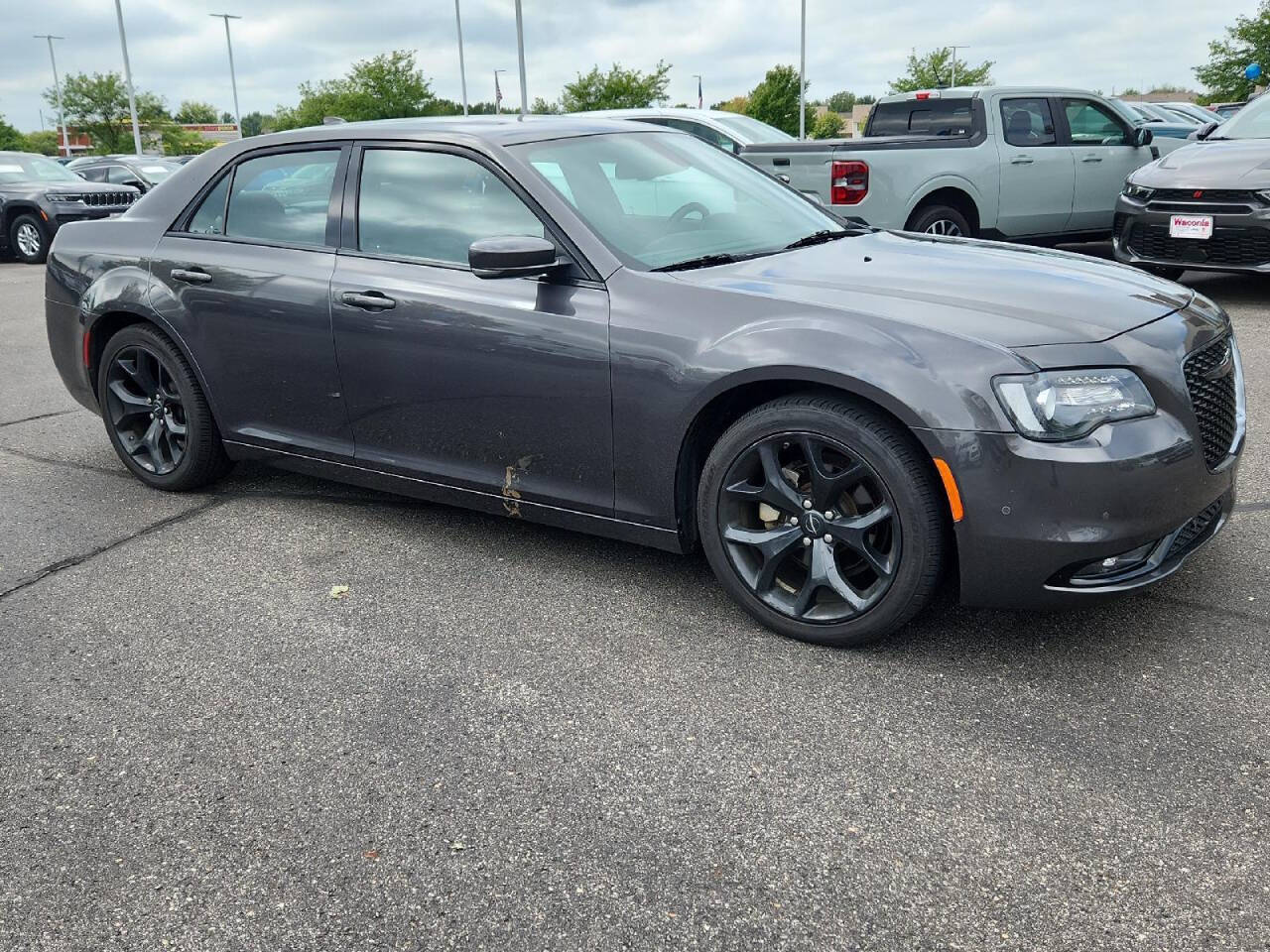 2022 Chrysler 300 for sale at Victoria Auto Sales in Victoria, MN