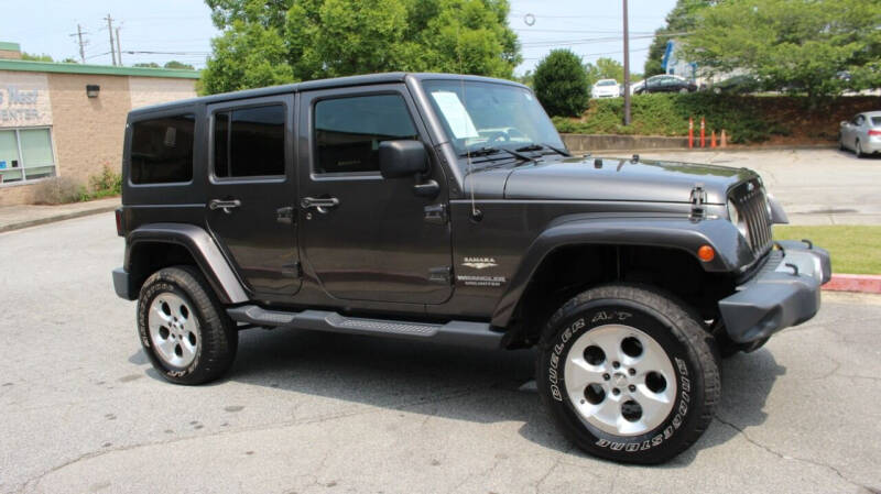 2014 Jeep Wrangler Unlimited Sahara's photo