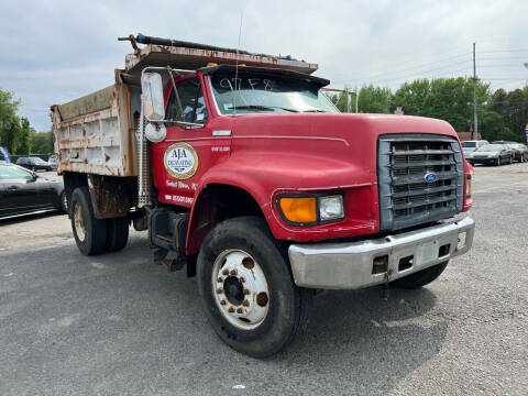 1996 Ford F-800 for sale at A.T  Auto Group LLC in Lakewood NJ