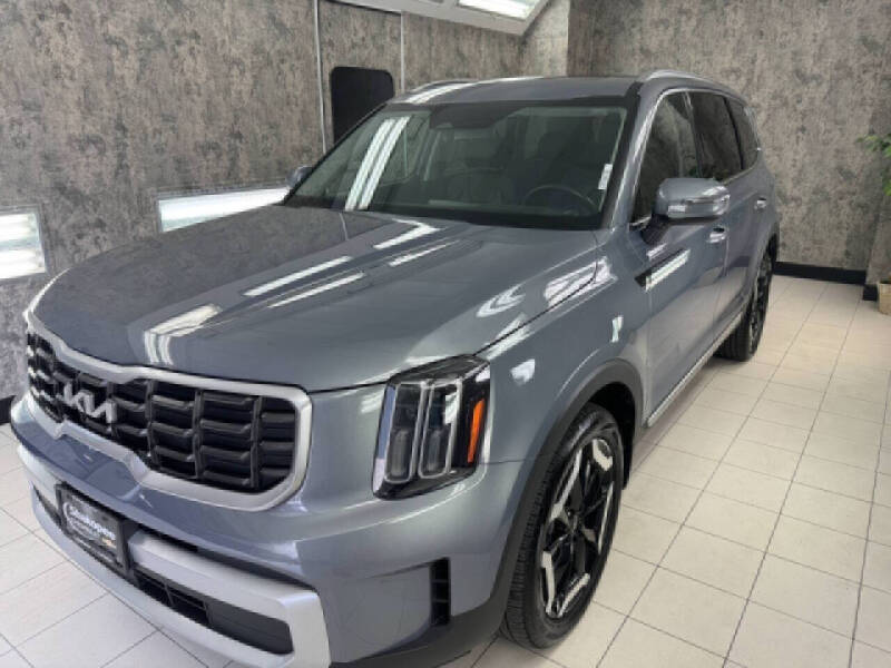 2024 Kia Telluride S's photo