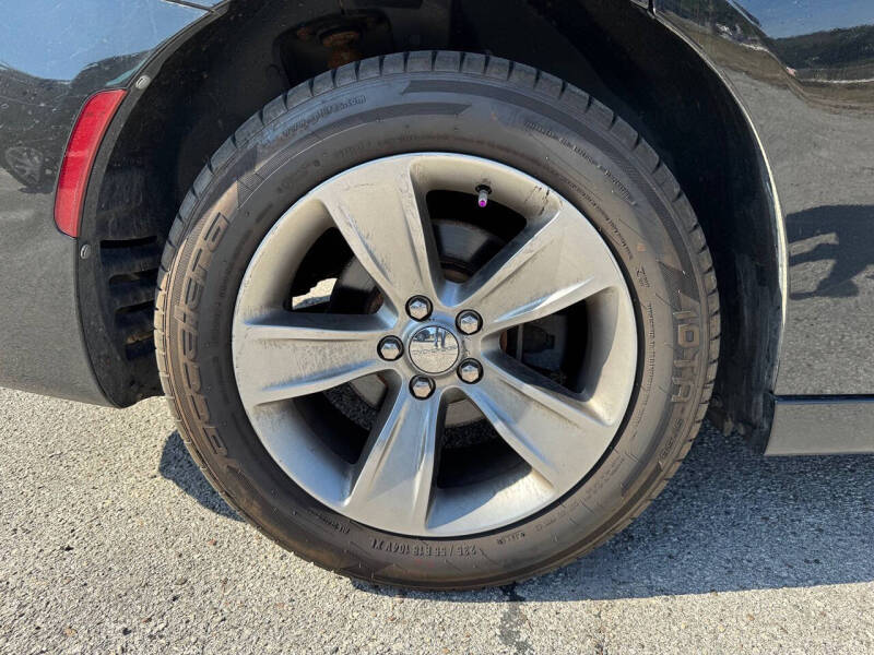 2015 Dodge Charger SXT