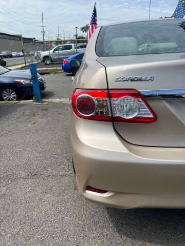 2012 Toyota Corolla LE