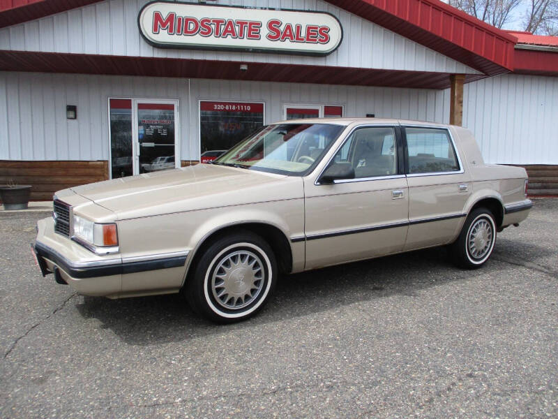 1993 Dodge Dynasty's photo