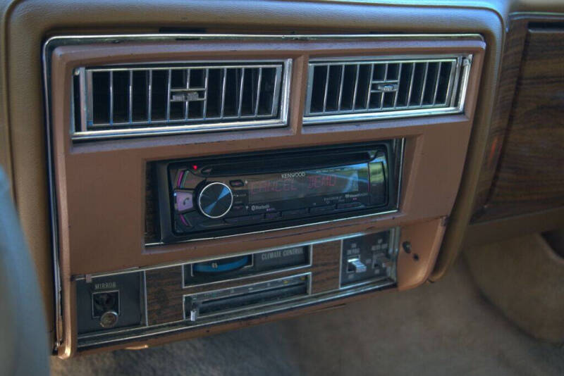 1977 Cadillac DeVille