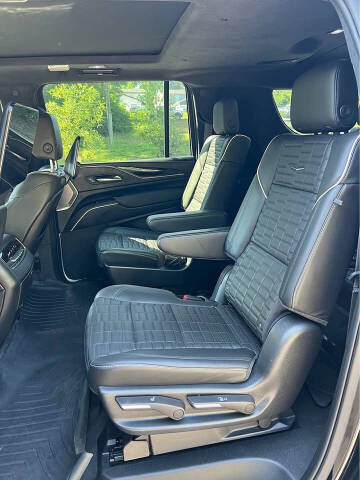 2023 Cadillac Escalade-V ESV