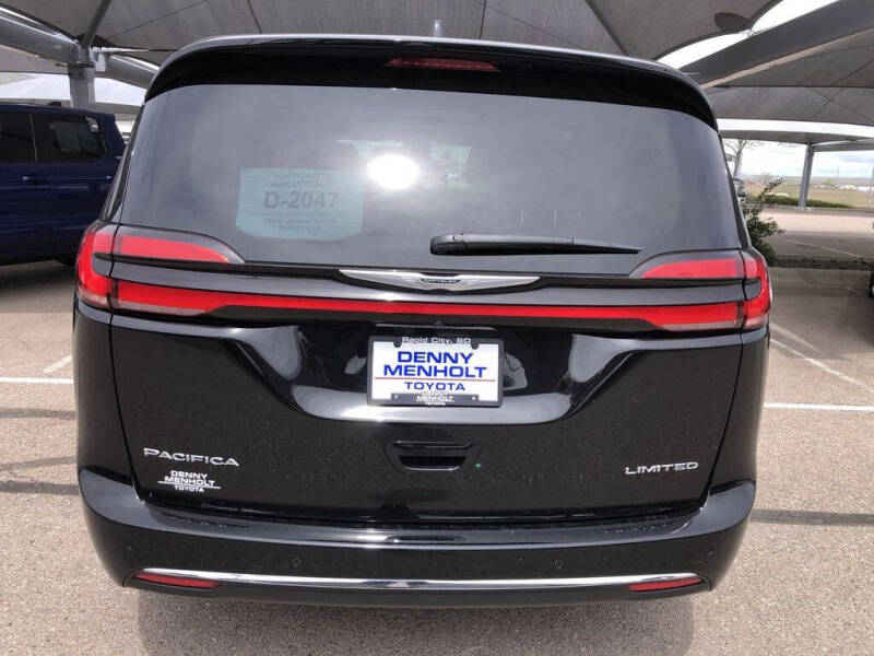 2024 Chrysler Pacifica Limited