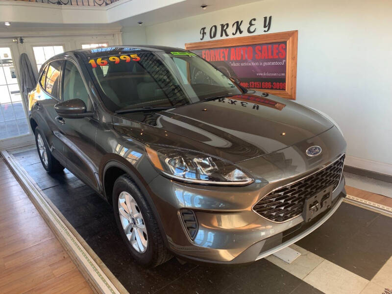 2020 Ford Escape SE