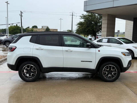 2025 Jeep Compass Trailhawk