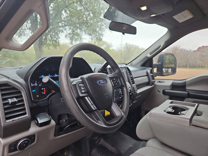 2017 Ford F-250 Super Duty XLT photo 14