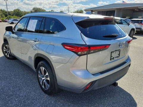 2021 Toyota Highlander Hybrid XLE