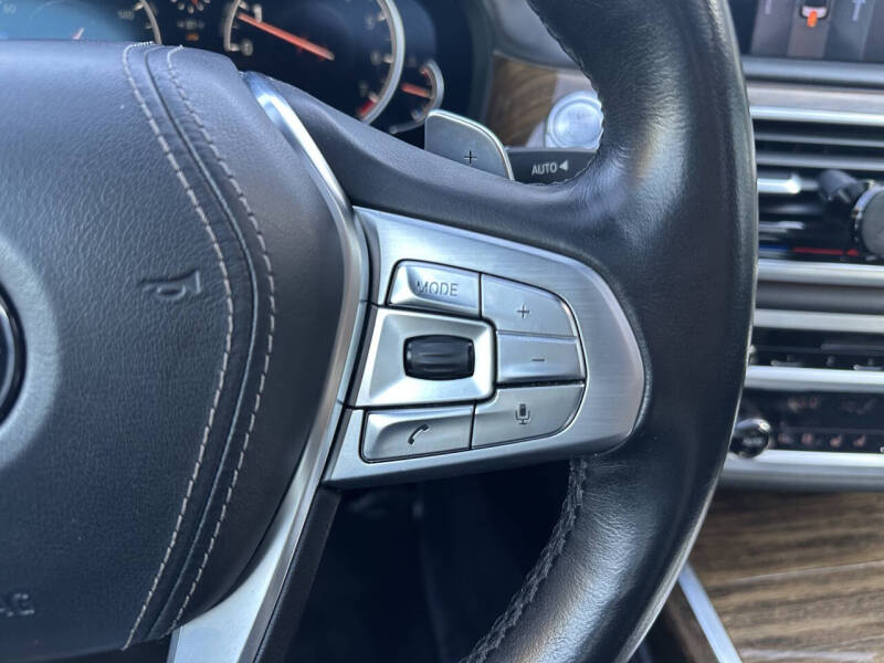 2017 BMW 7 Series 750i xDrive