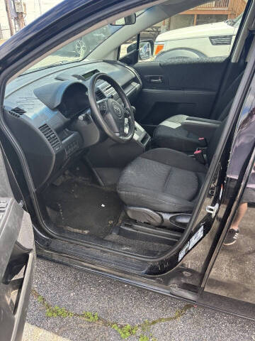 2010 Mazda MAZDA5 Sport