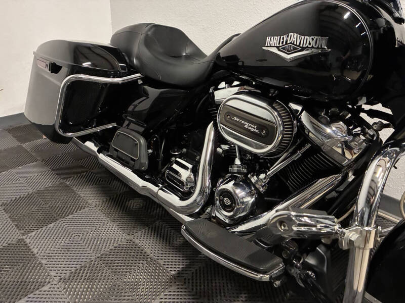 2017 Harley-Davidson Road King