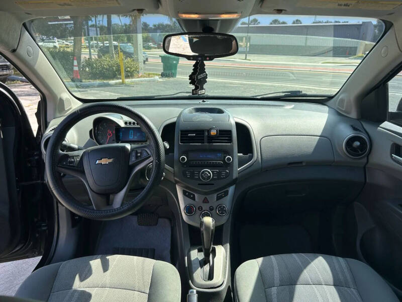 2013 Chevrolet Sonic LT Auto