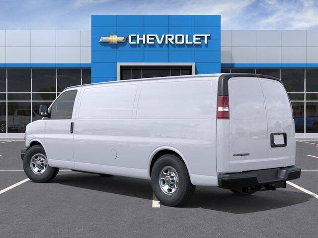 2026 Chevrolet Express 3500