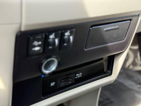 2015 Toyota Sienna XLE Premium 8-Passenger