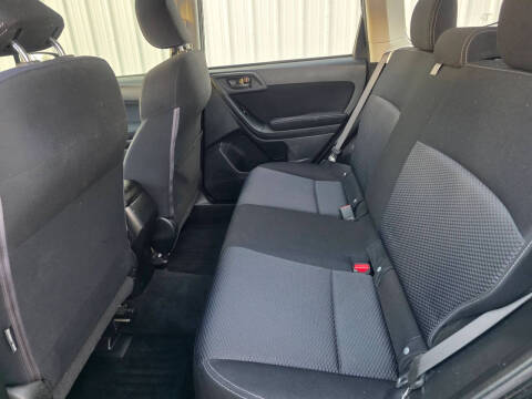 2015 Subaru Forester 2.5i