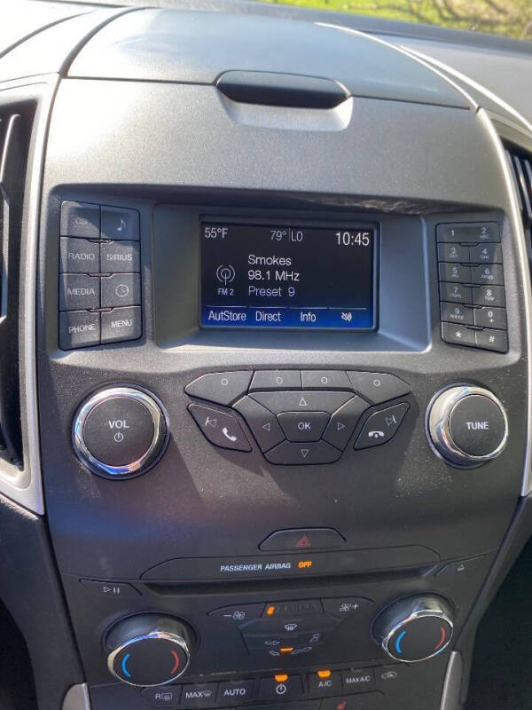 2022 Ford Edge SEL