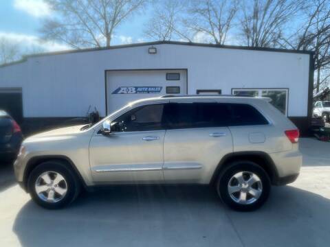 2011 Jeep Grand Cherokee for sale at A & B AUTO SALES in Chillicothe MO