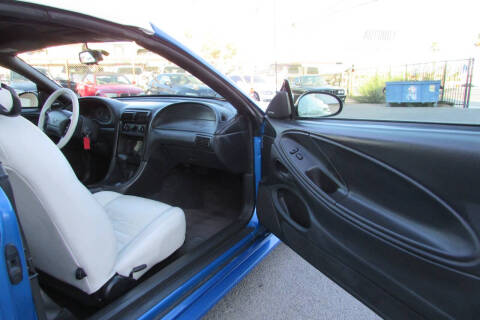 2000 Ford Mustang GT