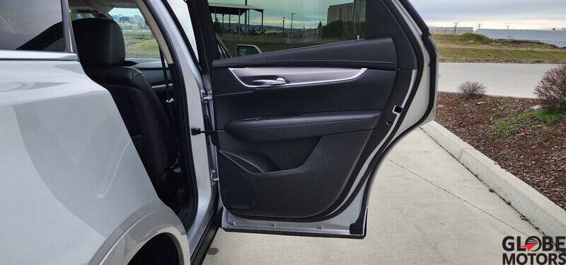 2017 Cadillac XT5 Luxury