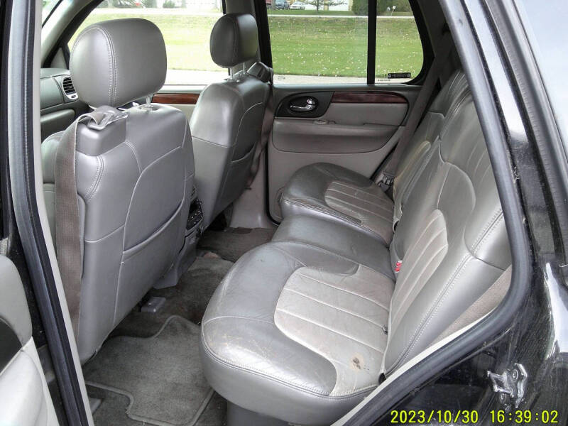 2002 GMC Envoy SLT photo 6