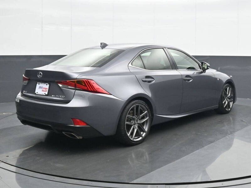 2018 Lexus IS 300