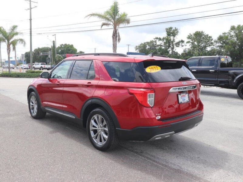 2022 Ford Explorer XLT