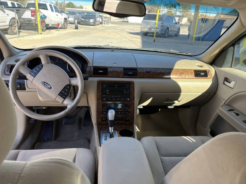 2005 Ford Five Hundred SEL
