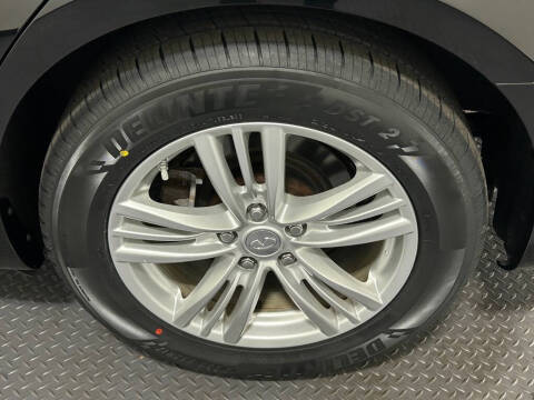 2011 Infiniti G25 Sedan x