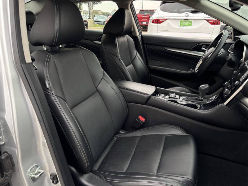 2023 Nissan Maxima 3.5 SV