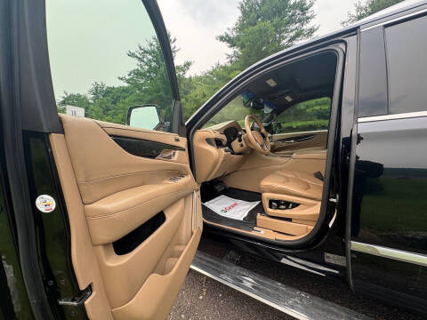 2019 Cadillac Escalade Platinum