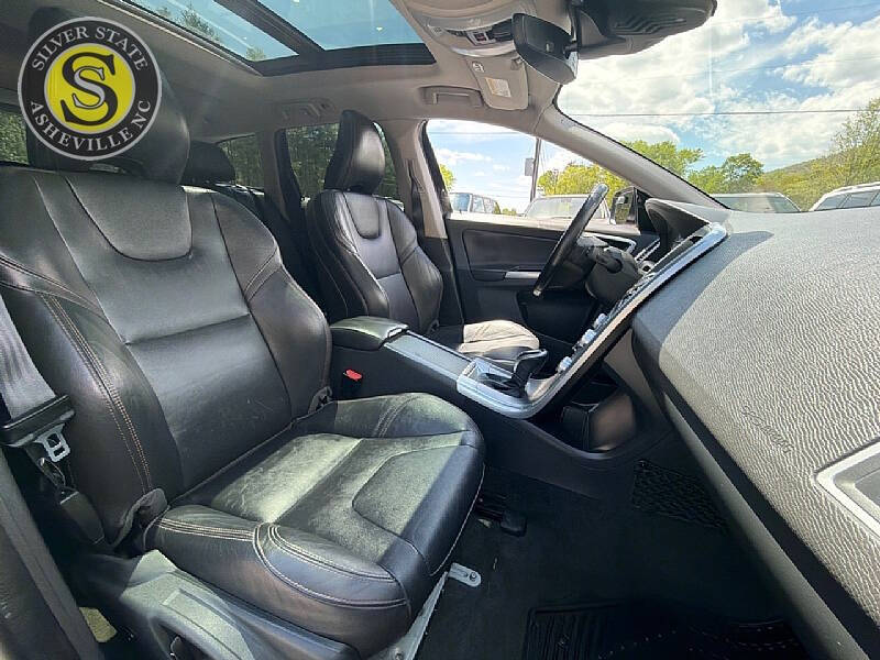 2017 Volvo XC60 T5 Dynamic