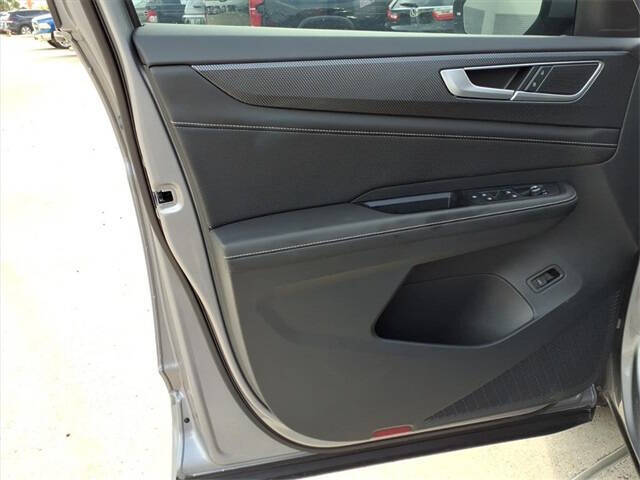 2024 Volkswagen Atlas Cross Sport SEL R-Line 4Motion