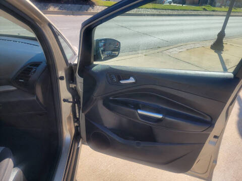 2017 Ford C-MAX Energi SE