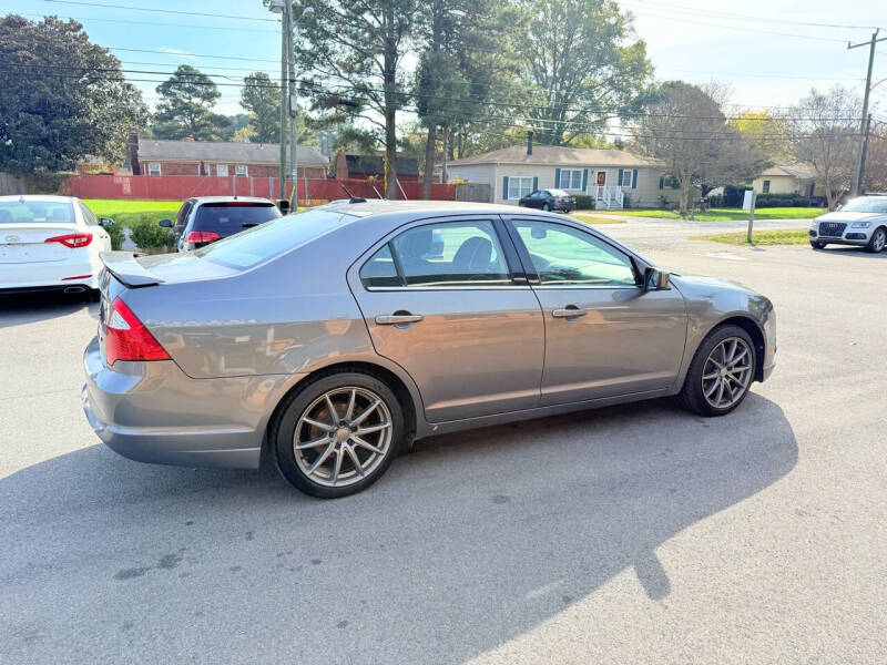 2010 Ford Fusion SE photo 6