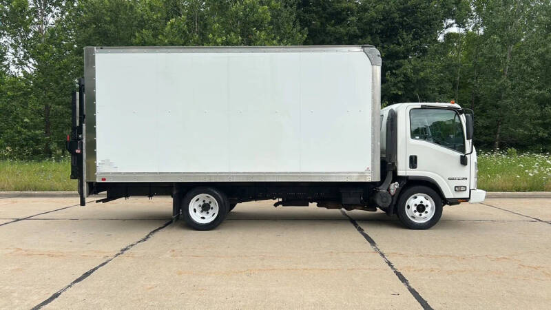 2018 Isuzu NPR