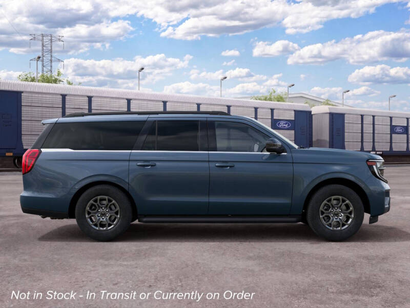 2027 Ford Expedition MAX Active