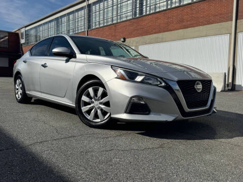 2020 Nissan Altima for sale at Atlanta's Best Auto Brokers in Marietta GA