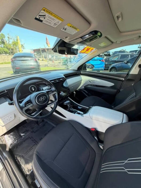 2022 Hyundai Tucson SEL