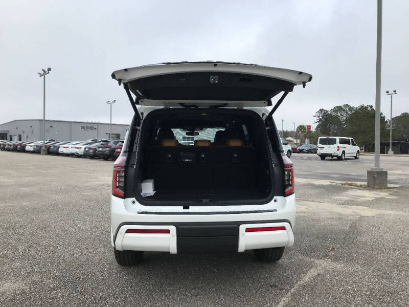 2026 Nissan Armada SL