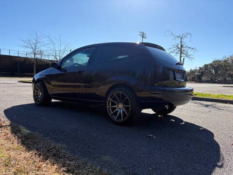 2005 Ford Focus ZX3 S