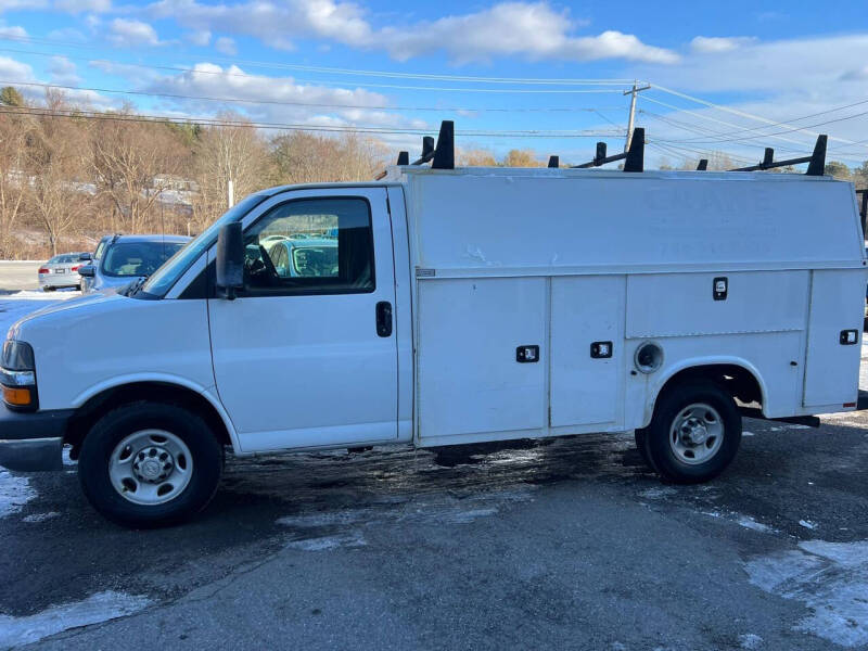 2015 Chevrolet Express for sale at J & E AUTOMALL in Pelham NH