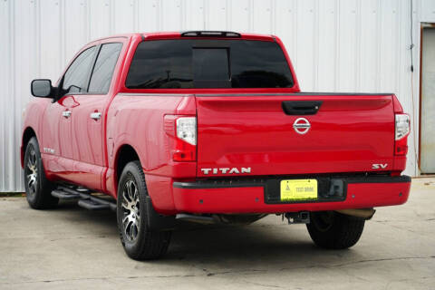 2021 Nissan Titan