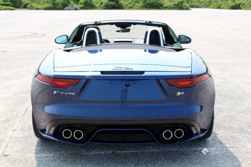 2021 Jaguar F-TYPE R